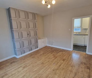 2 bed terraced house to rent in Warren Avenue, Newcastle Upon Tyne - Photo 3