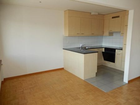 "Moderne, grosszügige 3.5 Zimmerwohnung zu vermieten!" - Photo 2