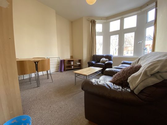 Richmond Road, Roath - Photo 1