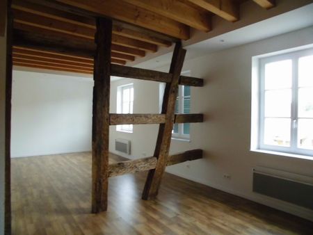 Location Appartement 4 pièces 96m² WISSEMBOURG 67160 - Photo 2