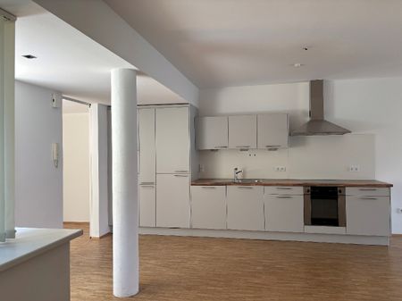 Wohlfühlen garantiert: Helle 3-Zimmer-Wohnung mit Balkon & viel Platz - Photo 2