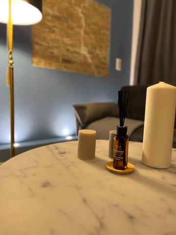 Stilvoll sanierte Altbau Wohnung 1,5 Zimmer möbliert - Photo 2