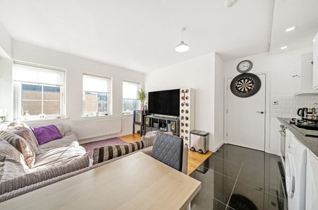 Limetree Court, CM23, Bishop`S Stortford - Photo 4