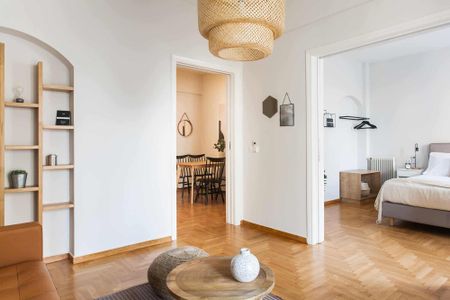 Stylish 2BD Apartment in the Heart of Athens - Photo 4