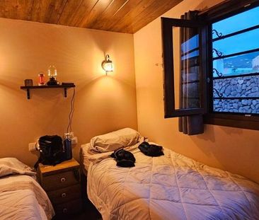 2 bedroom luxury Villa for rent in Adeje, Spain - Photo 2