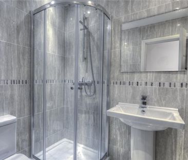 5 bedroom end of terrace house to rent - Photo 6