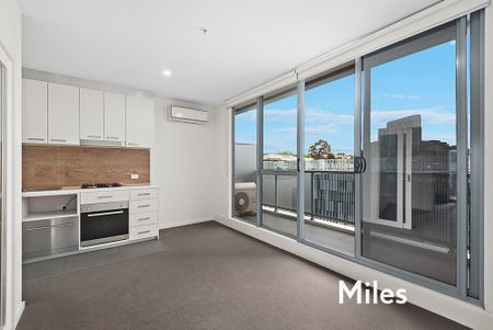 602/8 Martin Street, Heidelberg - Photo 2