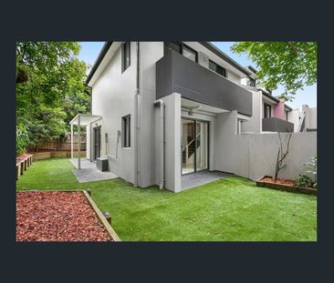 Spacious 3-Bedroom Apartment with Double Parking in Prime Willoughb... - Photo 5