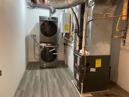 For Lease - 6484 Sam Iorfida Drive, Niagara Falls, Ontario - Photo 5