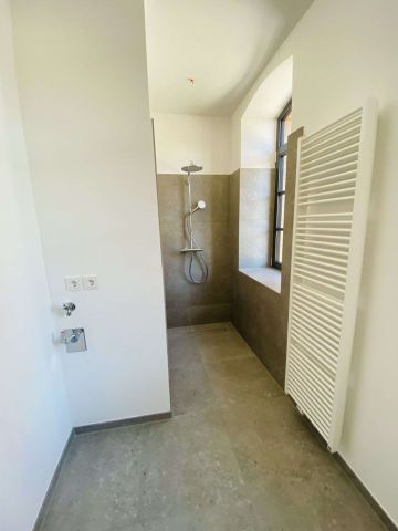 Moderne 2-Zimmerwohnung im EG mit Einbauküche nähe MMT Campus und UMM - Photo 5