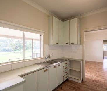 188 Pollock Avenue, Wyong, NSW 2259 - Photo 3