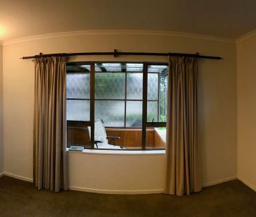 Spacious townhouse walk to beach - Photo 2