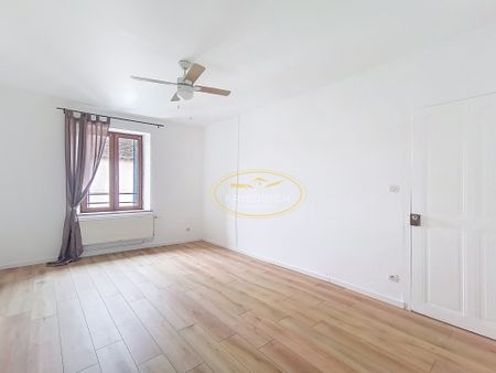 Location Appartement 4 pièces 90m² LIGNY EN BARROIS 55500 - Photo 2