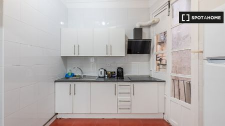 granada, Andalusia 18001 - Photo 4