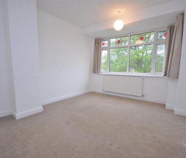 The Crescent, Green Hammerton, York - Photo 1