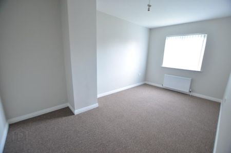 32 Toberhewny Hall, Gilford Road, Lurgan, BT66 8JZ - Photo 5