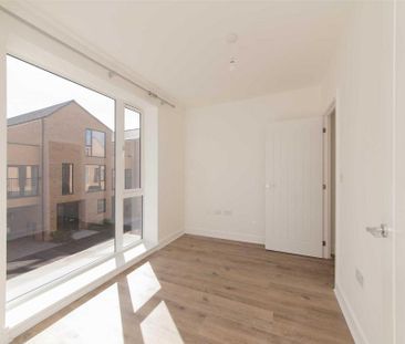 4 bedroom detached house to rent - Photo 6