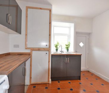 2 bedroom terraced house to rent - Photo 6