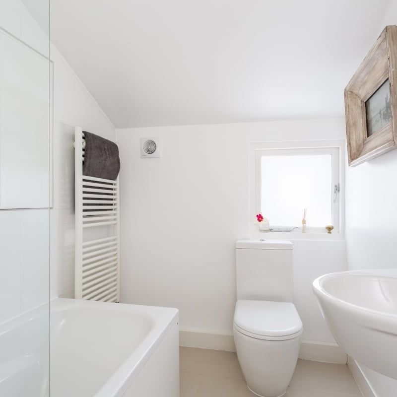 4 bedroom terraced house to rent - Photo 1