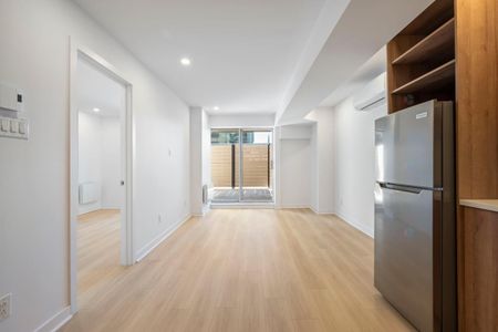 Unit 405: Entire unit - Photo 3