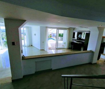 4 room luxury Villa for rent in Calvià, Spain - Photo 5