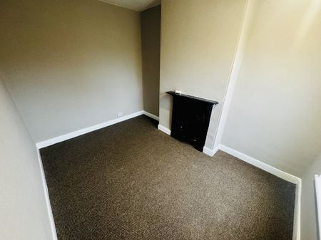 Cromwell Road, Rushden - Photo 3