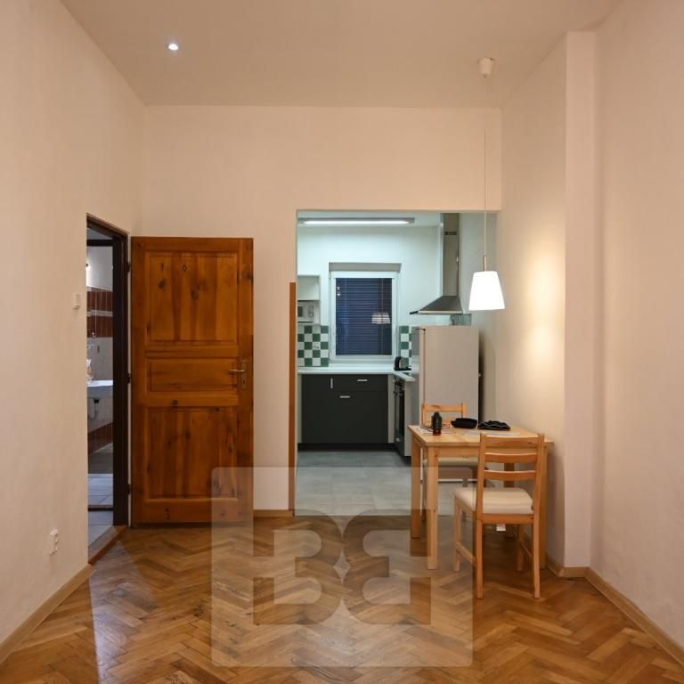 Pronájem bytu 2+kk 50 m2 - Photo 1