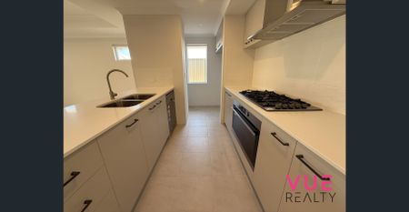 Brand new and Beautiful in Byford 4 x 2 HOME - Photo 5