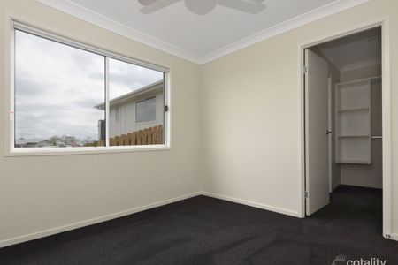 Large Duplex with Yard! - Photo 2