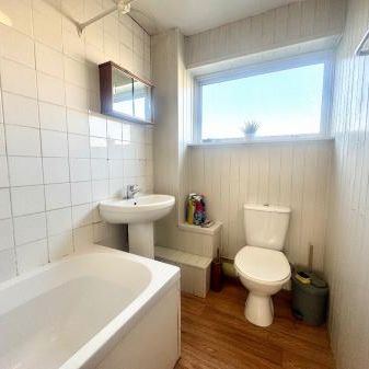 Beecroft Close, Canterbury - Photo 1