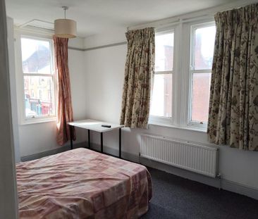 3 bedroom maisonette to rent - Photo 6