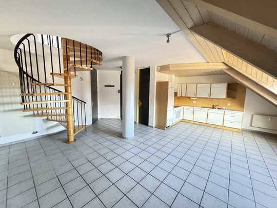 Bright and spacious duplex - Photo 1