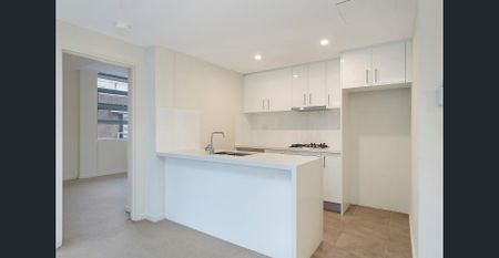 Spacious and Quiet - walk to Coles, Harris Farm, cafes & restaurants, Lindfield Train Station - Photo 4