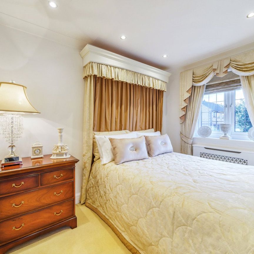 2 bedroom house to rent - Photo 1