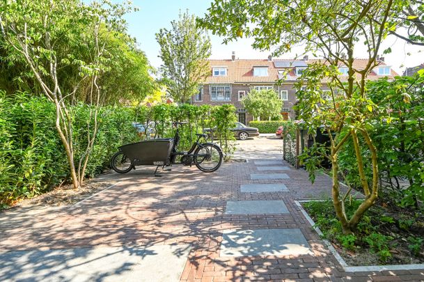 Emmalaan 23, Bloemenbuurt, 2015BS, Haarlem - Foto 1