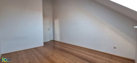 Tolle 2 Zimmer DG-Wohnung in Ruhelage inkl. Nutzung Gemeinschaftsterrasse - Photo 4