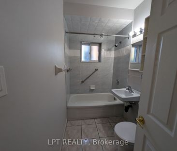 For Lease - 9 Atkinson Avenue Unit# Main, Toronto, Ontario - Photo 6