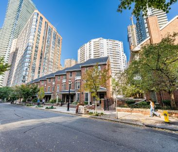 For Lease - 24 IRWIN Avenue, Toronto, Ontario - Photo 5