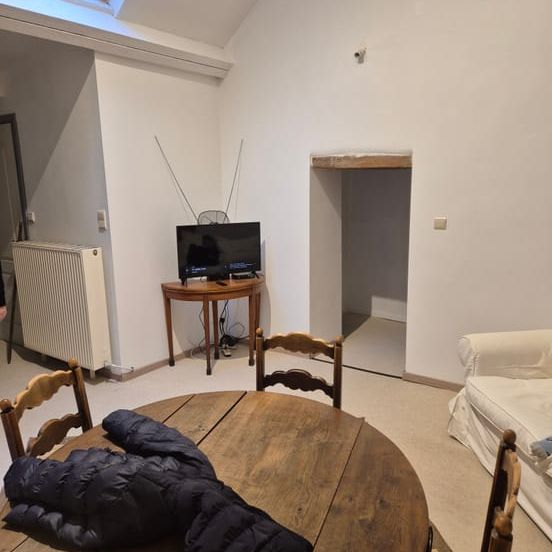 Appartement te huur - Photo 1