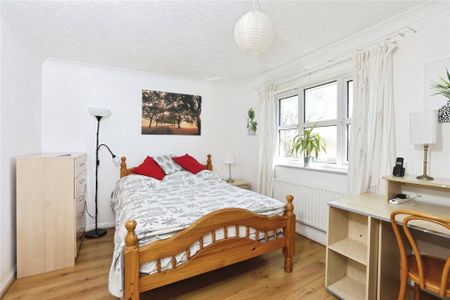 5 bedroom terraced house to rent - Photo 5