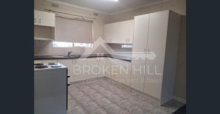 Unit 2 - 399 Morgan Lane, Broken Hill, NSW, 2880. - Photo 2