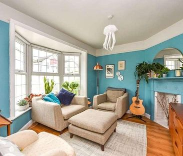 Princes Road, Petersfield, Hampshire, GU32 - Photo 2