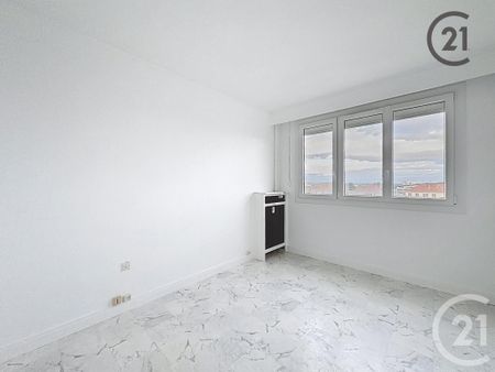 Location Appartement 3 pièces 66m² TROYES 10000 - Photo 5