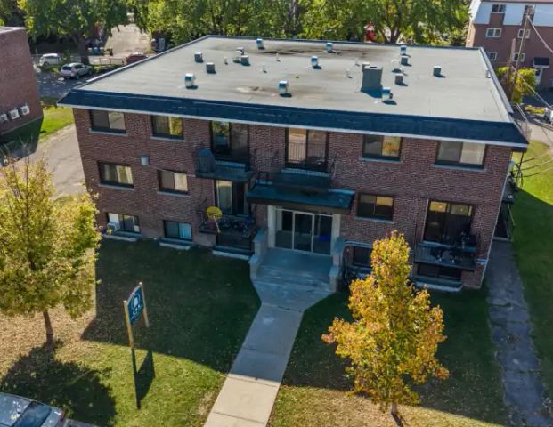 234 rue Pierrefontaine | 234 Rue de Pierrefontaine, Boisbriand - Photo 1