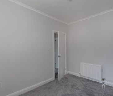 35 Rosebery Road, Belfast, BT6 8JA - Photo 2