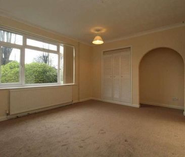 Kingsway, Mildenhall, Bury St. Edmunds, IP28 - Photo 1