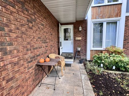 For Lease - 4273 Pheasant Run Unit# Main, Mississauga, Ontario - Photo 2