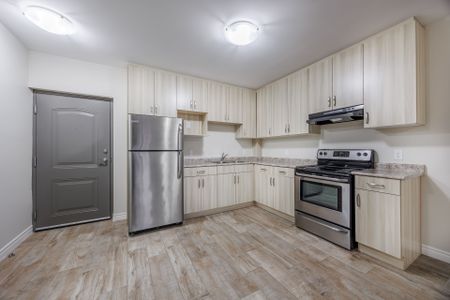 For Lease - 5837 Dunn Street Unit# 207, Niagara Falls, Ontario - Photo 4