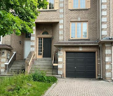 For Lease - 70 Royal Manor Crescent, Richmond Hill, Ontario - Photo 4