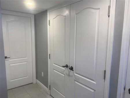 For Lease - 36 Carlyle Crescent Unit# Basement, Brampton, Ontario - Photo 5